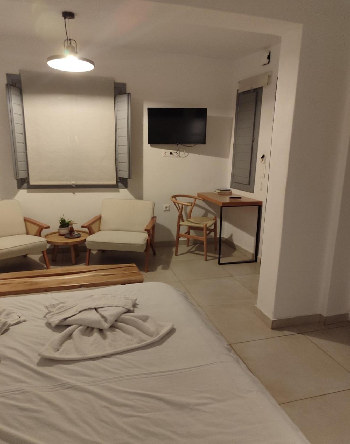 Charming Cozy Suites Naxos City Zewnętrze zdjęcie